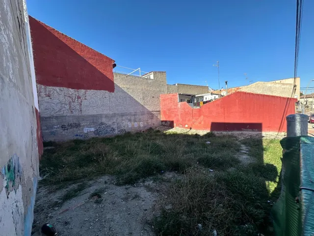 TERRENO URBANO C/ PICASSO