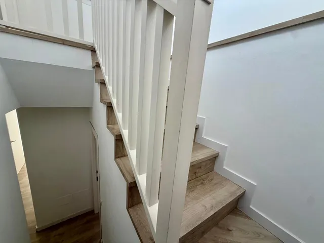 Exclusivo chalet adosado con piscina privada, amplios espacios y excelentes calidades — 26