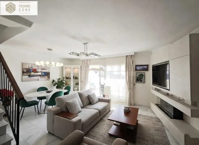 PRECIOSO CHALET CON VISTAS AL MAR EN RINCÓN DE LA VICTORIA — 17