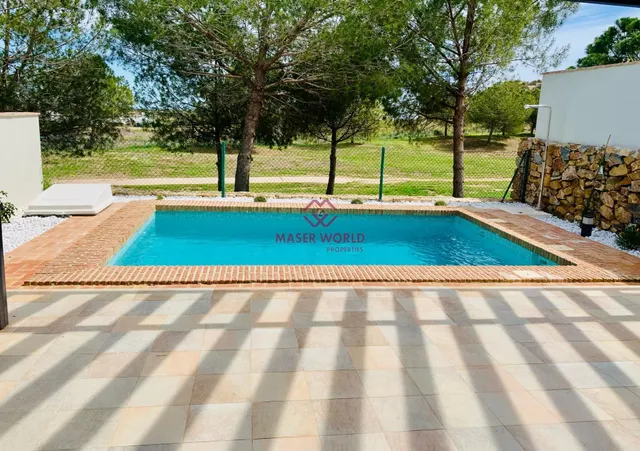 Elegantes adosados de una planta con piscina privada en Peraleja Golf Resort - Costa Cálida — 23