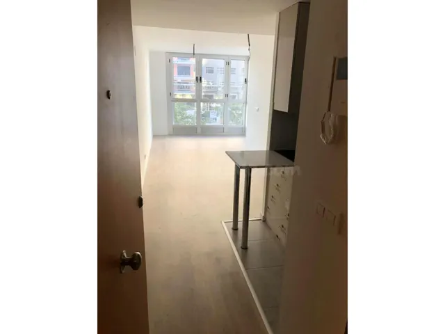 Venta de Piso 1 Dormitorio Piscina Comunitaria - foto 4