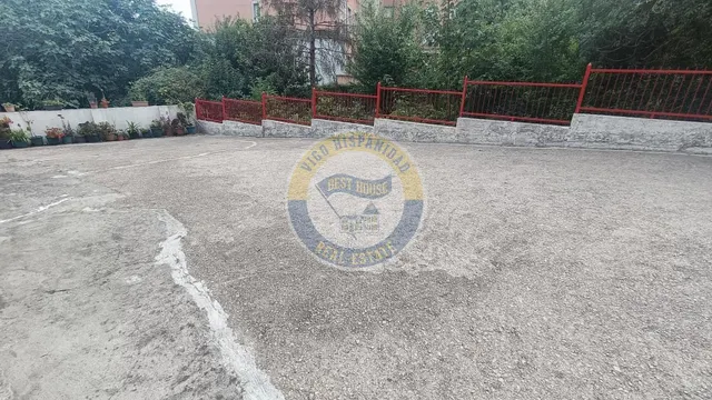CASA INDEPENDIENTE PROXIMA A CASTRELOS — 43