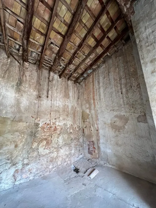 CASA EN EL CENTRO DE LLIRIA — 4