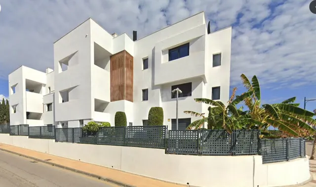 Apartamento 2 habitaciones 131m² en venta - Costa Del Sol - foto 2