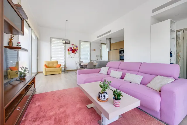 GRAN VILLA EN SAN MIGUEL: 4 HAB, 3 BAÑOS — 6