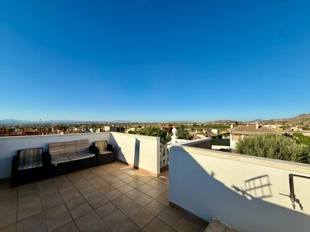 Espectacular villa independiente con piscina privada — 12