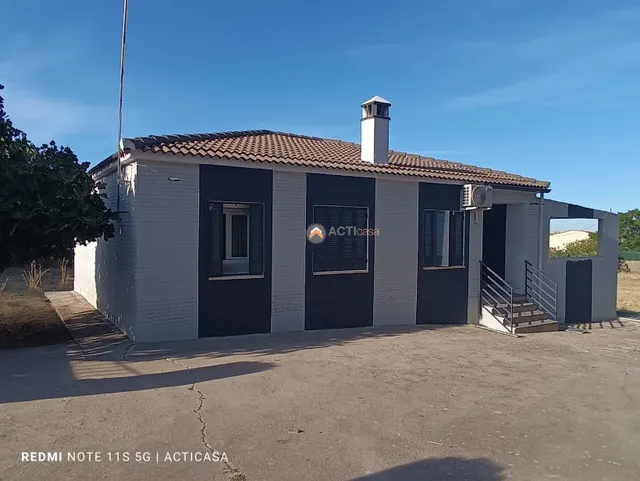 FINCA RÚSTICA CON VIVIENDA EN SIERRA DE FUENTES — 2