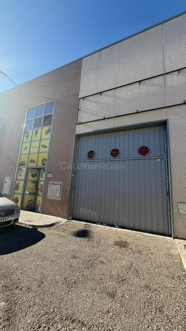 Amplia nave industrial en Rivas-Vaciamadrid — 2