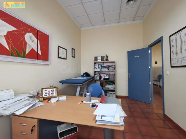 Local comercial alquiler Baena Córdoba 98 m² adaptado - foto 2