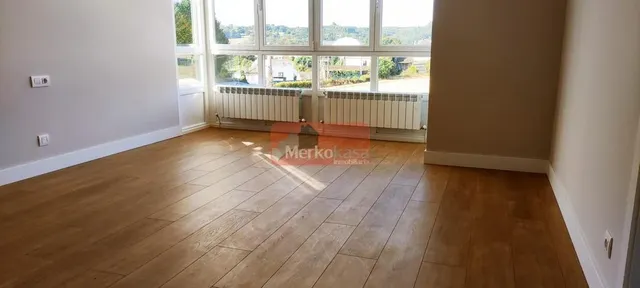 SE VENDEN CHALETS INDEPENDIENTES DE OBRA NUEVA  Y CON FINCA CERRADA DE 650M2 CERCANO A LUGO — 33