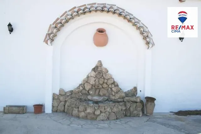 Se vende espectacular cueva en Cortijo del Cura (Galera) - foto 3