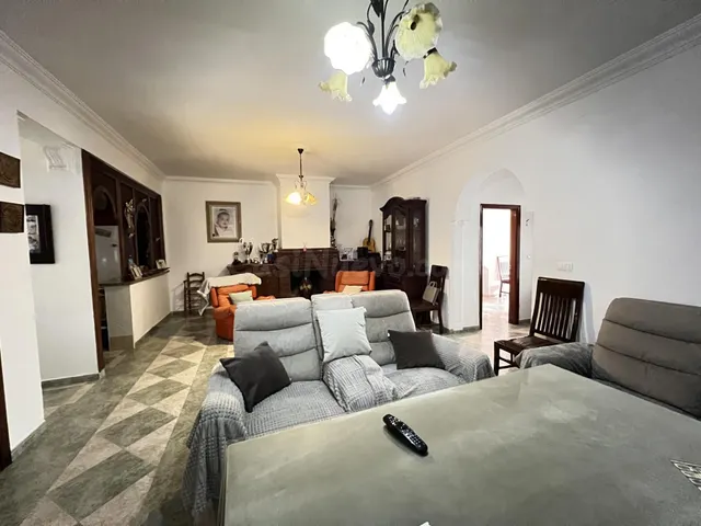 EN EXCLUSIVA, CASA EN ALAMEDA CON PISO EN PLANTA ALTA¡¡¡¡