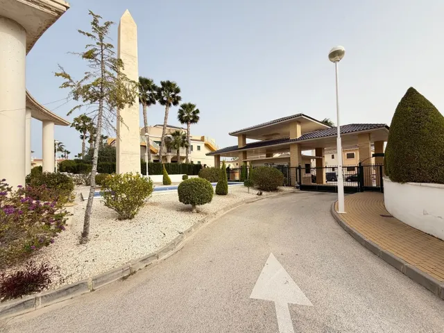 Bungalow 2 habitaciones 75m² en venta - Doña Pepa — 44