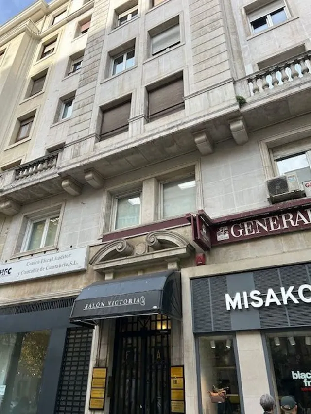 Oficina 195m² en venta - Centro - Ayuntamiento - foto 2
