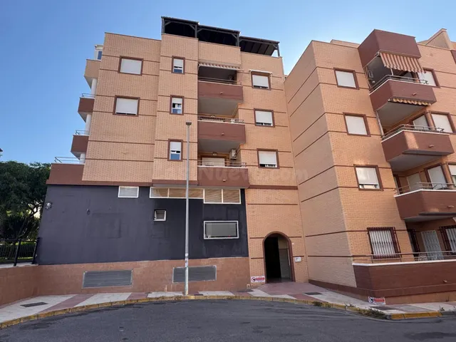 ️ Apartamento con terraza a 50 metros de la playa en Aguadul - foto 4