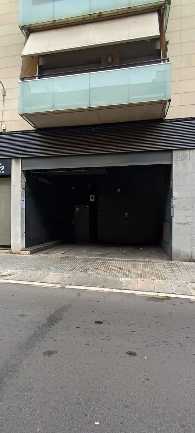 Oportunidad de Inversión: Parking en el Centro de Sant Boi de Llobregat — 16