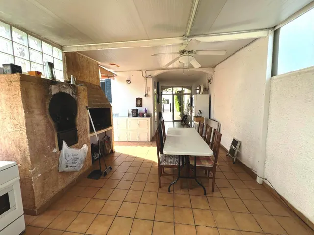 ADOSADO DE 3 habitaciones CON PARKING Y GRAN PISCINA COMUNITARIA CON JARDINES. — 29