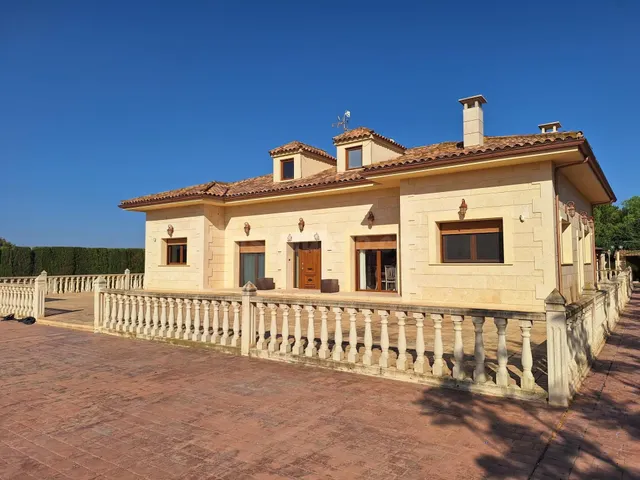 Chalet de lujo en venta en Aspe