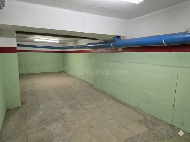 Garaje 46m² en venta - - Centre -