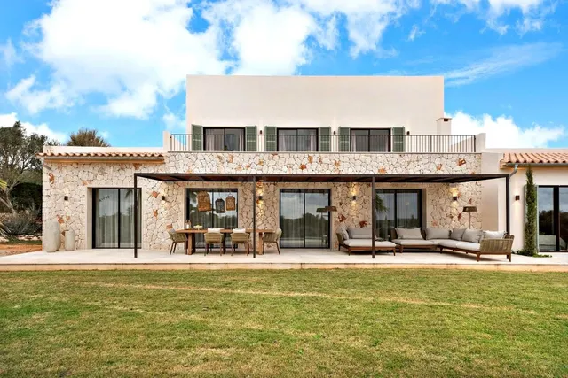Casa de campo-Masía en Venta en Salines, ses Baleares - foto 2