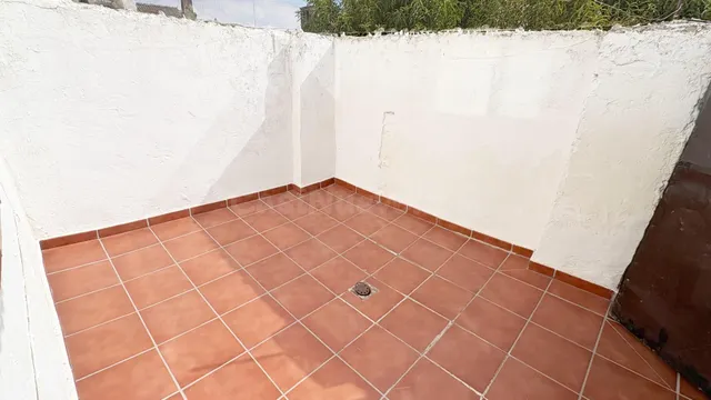 CASA VENTA VILLAFLORES. Urbis te ofrece una casa en venta en - foto 2