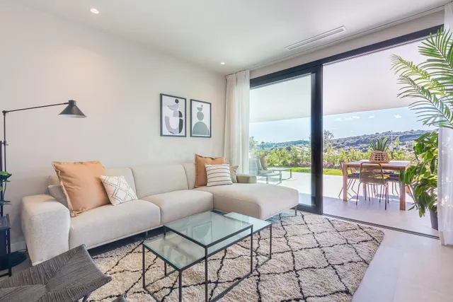 Venta de pisos de Obra Nueva en Estepona - foto 4