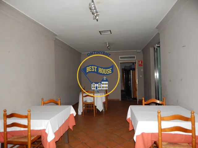 OPORTUNIDAD RESTAURANTE EN VENTA CON CASA EN BOCAIRENT — 2