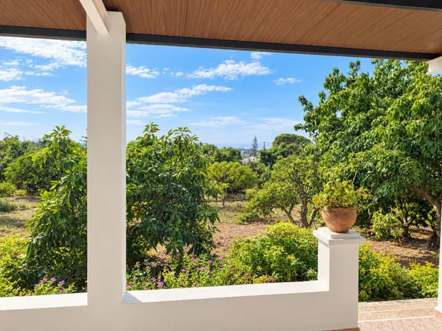 Finca rústica en exclusiva con piscina, huerta y vistas al mar en La Cala Alta — 11