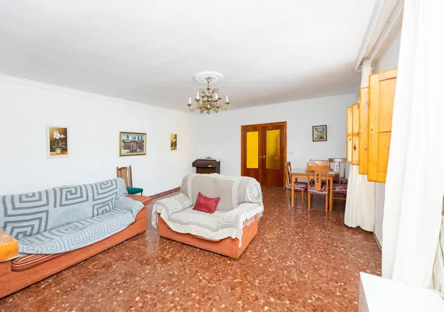 Chalet en zona residencial de Deifontes — 14