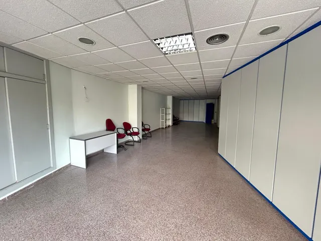 Oficina sin igual en el cruce de la avenida novelda y libertad — 20