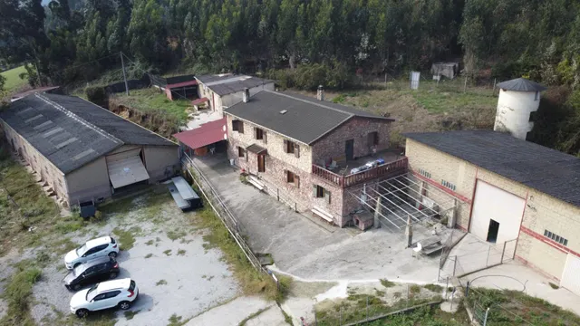 Casa/ Chalet, 4 naves y 21.000 m2 de Finca en Serín, Gijón — 46