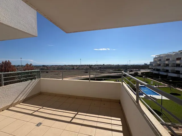 Apartamento con vistas despejadas en la exclusiva urbanización de terrazas de campoamor — 22