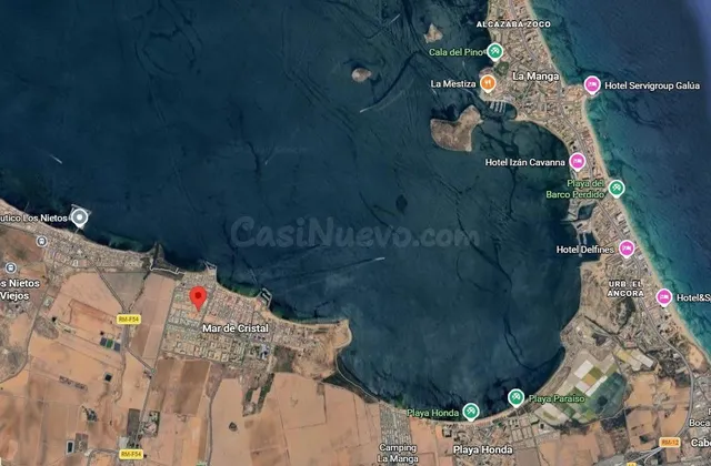 Terreno urbanizable de 1.618 m2 cerca de la playa en Islas M - foto 5