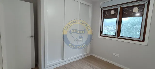 ¡EXCLUSIVA! Encantadora casa PAREADA en Moaña con vistas al mar y la montaña. — 11