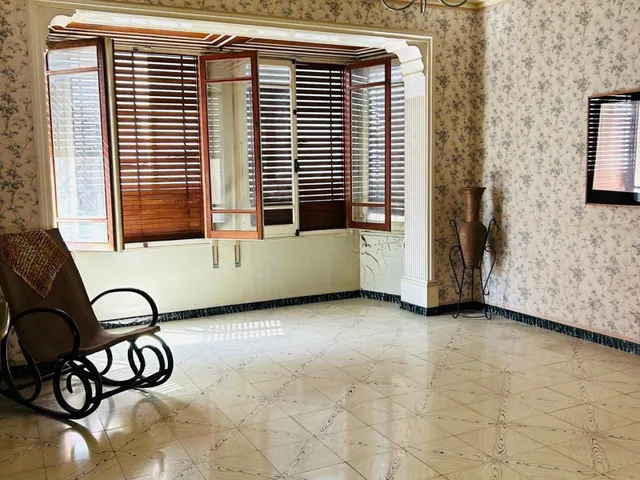 GRAN VIVIENDA CON LOCAL COMERCIAL EN CALLE RAMÓN Y CAJAL! — 13