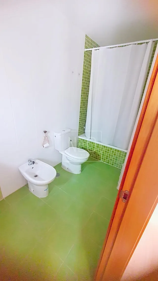 Ático duplex en calle chicuelina, Atarfe, Granada. — 13