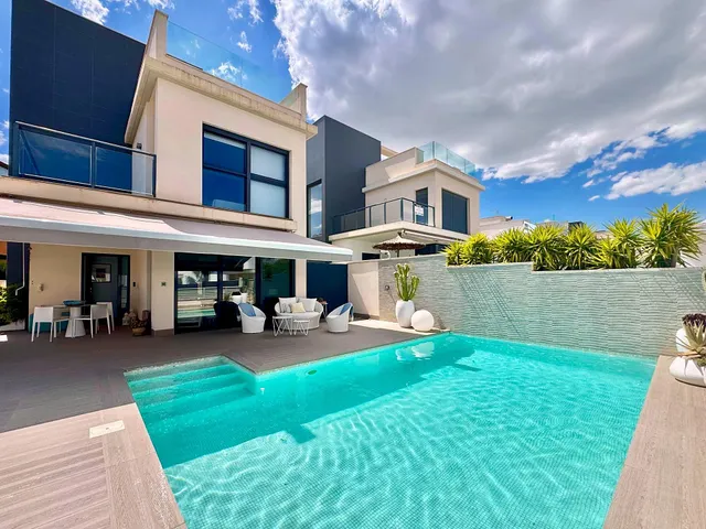 Villa 4 habitaciones 252m² en venta - Bellavista — 37