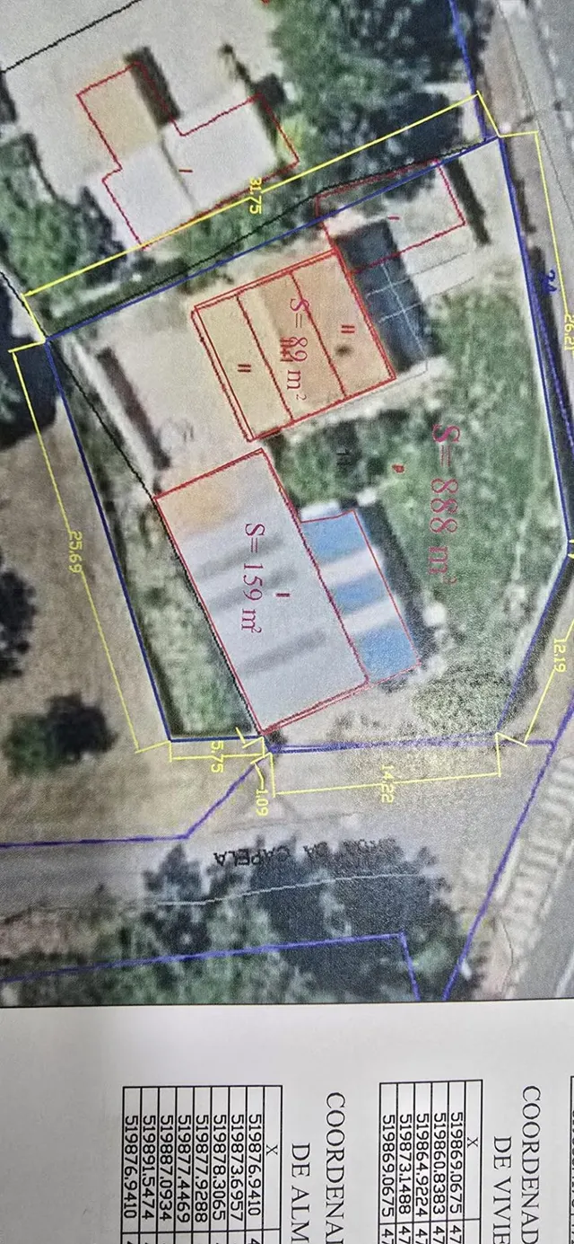 CASA DE 3 PLANTAS CON FINCA DE 1.000 m2 Y TALLER DE 170 m2 E