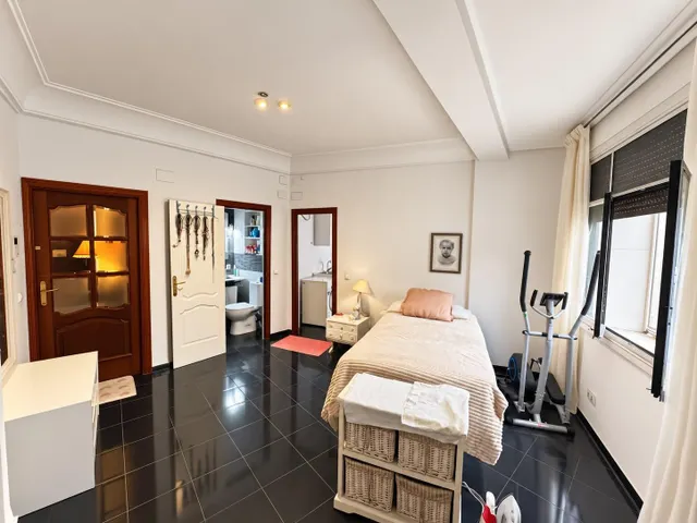 Piso exclusivo totalmente exterior con terraza, centro cordoba capital — 7