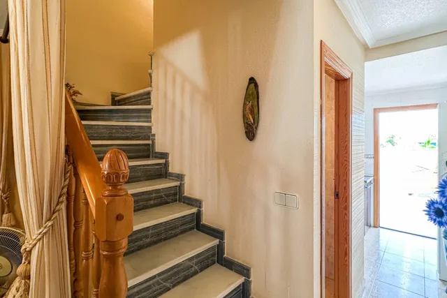MAGNIFICA VIVIENDA ADOSADA CON PISCINA COMUNITARIA, IDONEA COMO VACACIONAL — 42