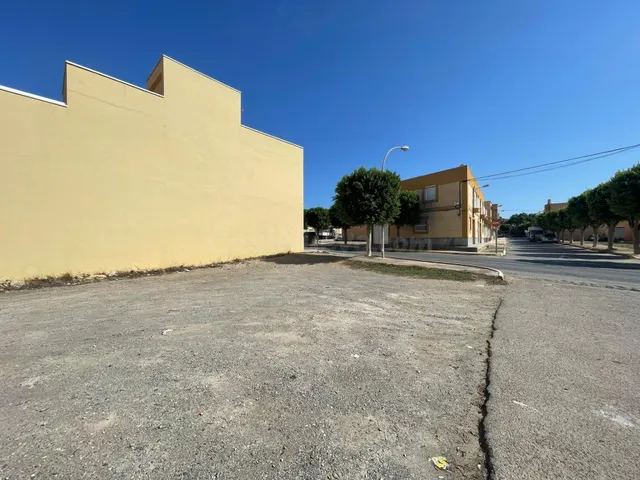 TERRENO URBANO EN MATAGORDA (EL EJIDO) - foto 3