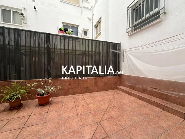 Vivienda reformada con patio en Santa Rosa — 9