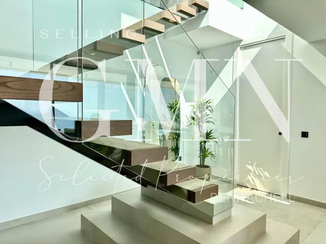 ESPECTACULAR VILLA CON LAS MEJORES VISTAS BENITACHELL — 11