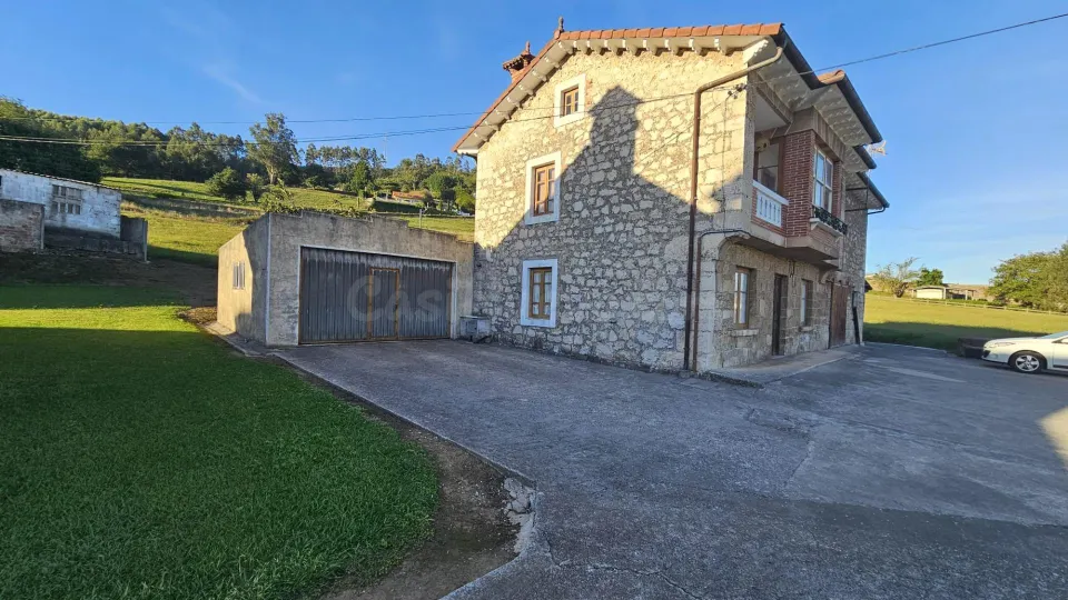 Un lienzo en blanco con 1.000 m2 de parcela y todo por imaginar