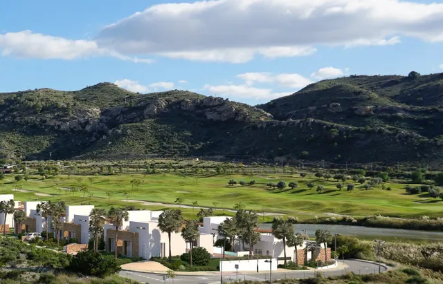 ADOSADOS CON JARDÍN, PISCINA Y SOLARIUM PRIVADOS EN CAMPO GOLF FONT DEL LLOP — 3