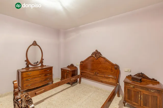 Complejo industrial con vivienda en Alhendín con 2500 metros cuadrados — 36