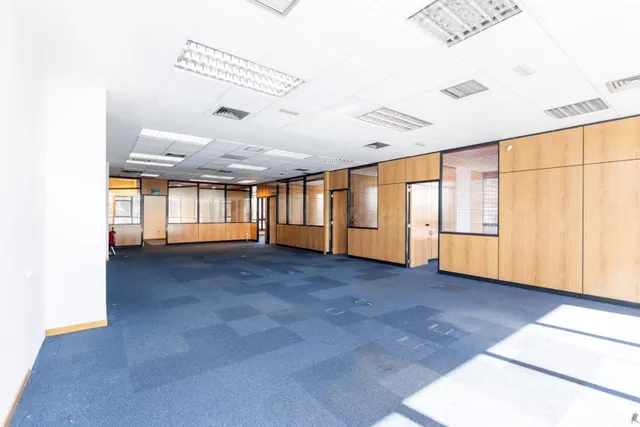 Oficina 261m² en Alcobendas - foto 2