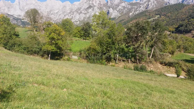 Venta de terreno rústico urbanizable en Liébana - foto 4