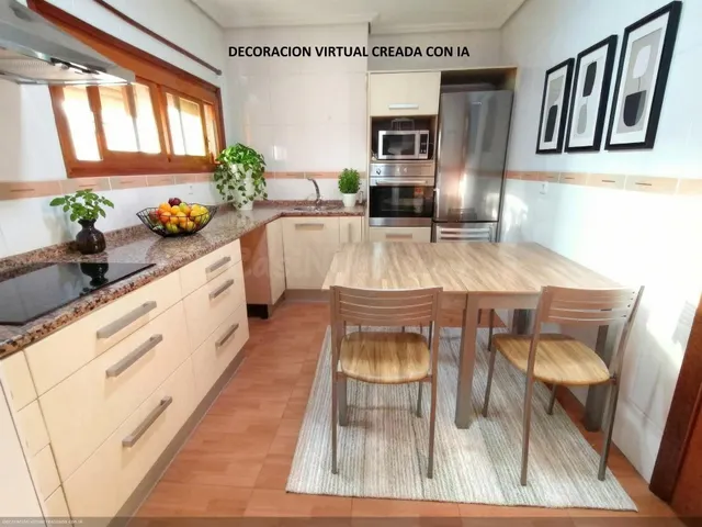 Piso con Garaje en el Corazón de Cáceres, Gran Terraza y Vis - foto 2