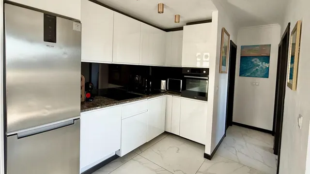 Apartamento con vistas al mar, piscina y licencia turística en La Mata, Torrevieja — 7
